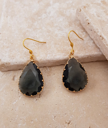 Boucles d'oreilles goutte cristal noir serti