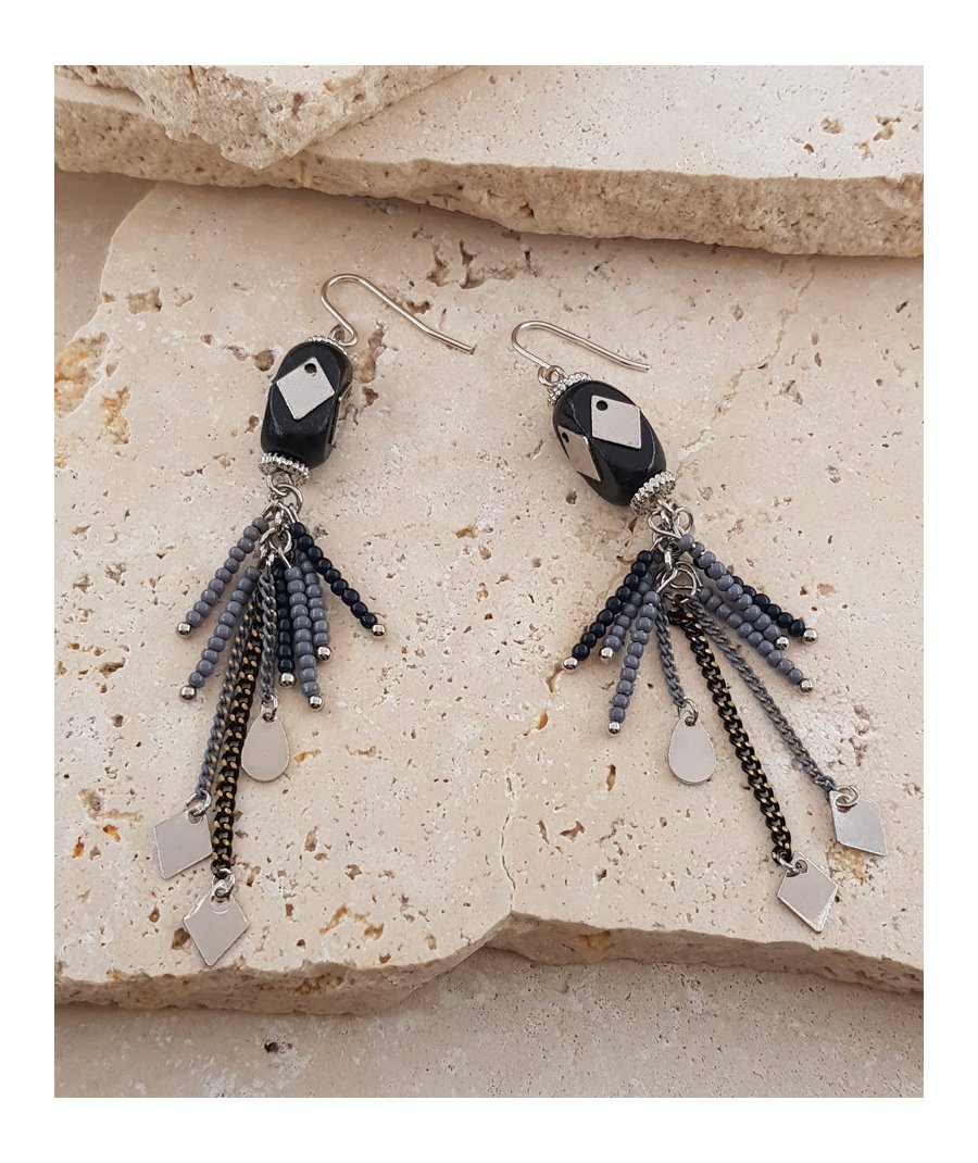 Boucles oreilles bois noir