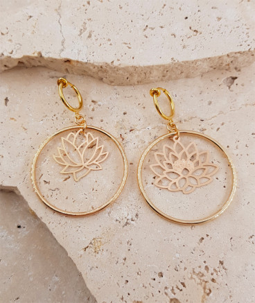 Boucles d'oreilles clip asymétriques nénuphar