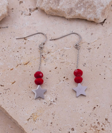 Boucles oreilles rouge étoile acier