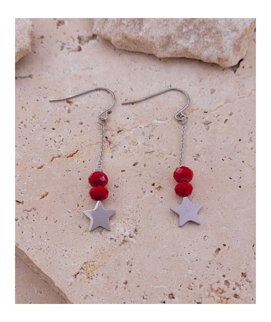 Boucles oreilles rouge étoile acier