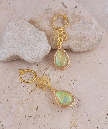 Boucles d'oreilles clip opale vert-or