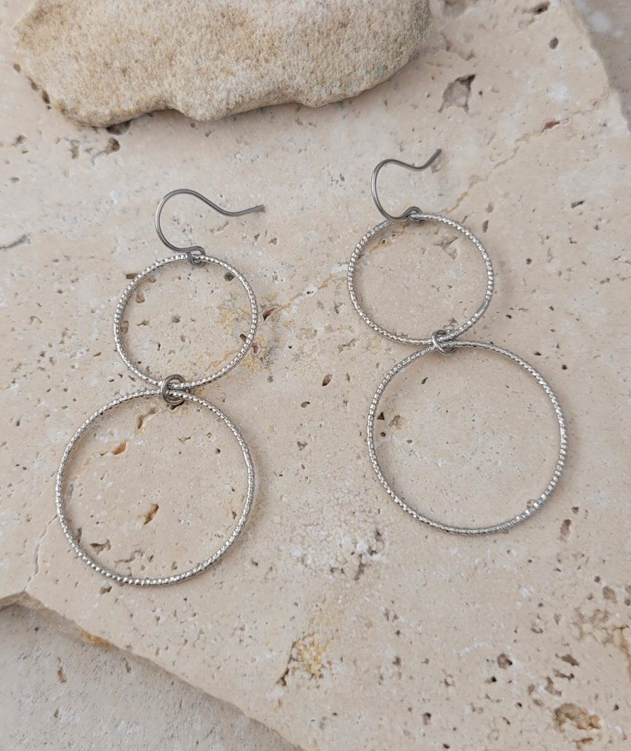 Boucles d'oreilles 2 anneaux rhodiées