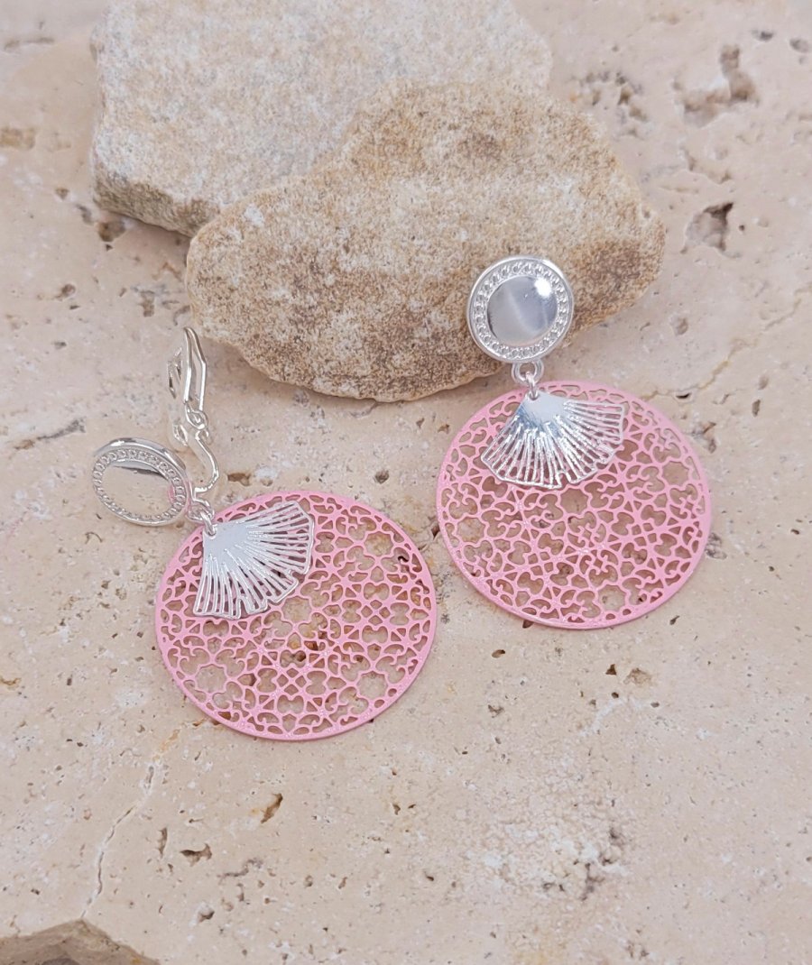 Boucles oreilles clips filigrane rose et ginko