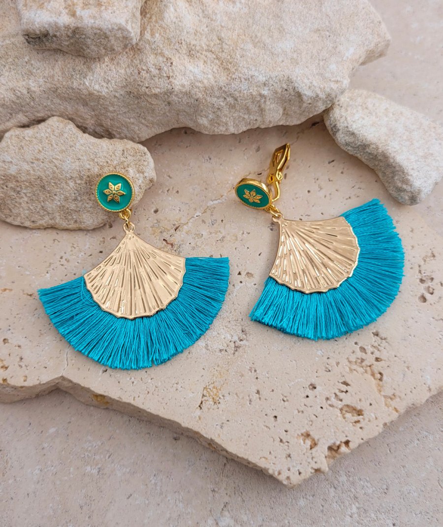 Boucles oreilles clip pompons turquoise