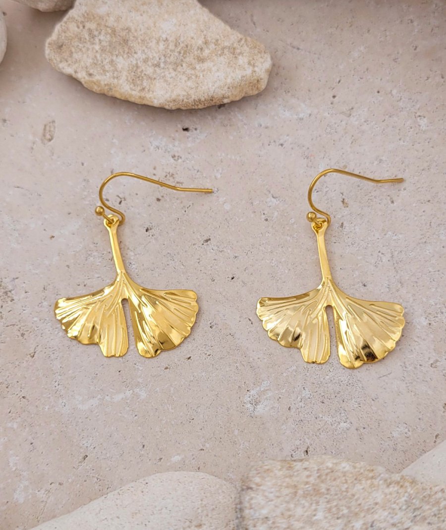 Boucles d'oreilles ginkgo acier doré