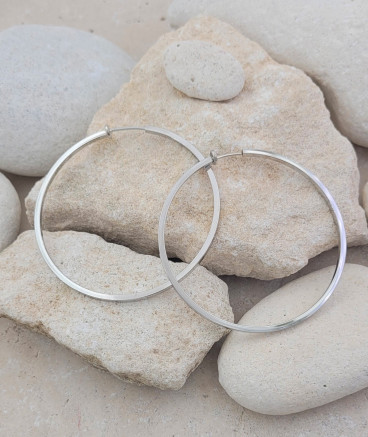Boucles D'oreilles Créoles Argentées - Diamètre 6 Cm, Métal, Neuf Avec étiquettes