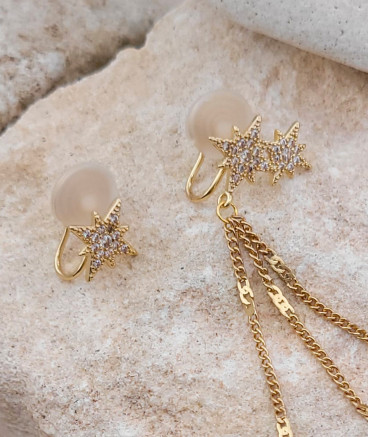 Bijoux d'oreilles Ear cuff non percé strass étoiles dorées
