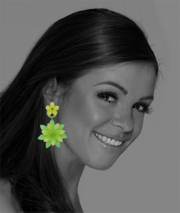 Boucles oreilles fleurs vert tendre
