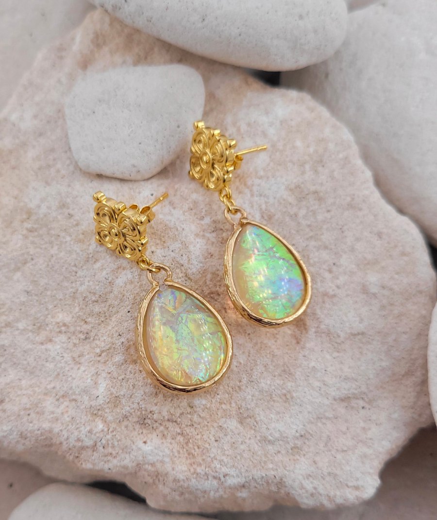 Boucles d'oreilles opale vert-or