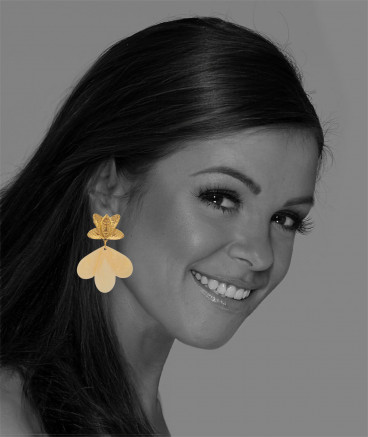 Boucles oreilles clips acier fleur beige