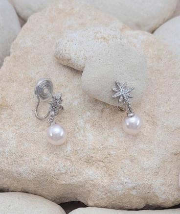 Mini boucles d'oreilles à clips perle très légères  - L'Ultra-confort par Tara Pépita