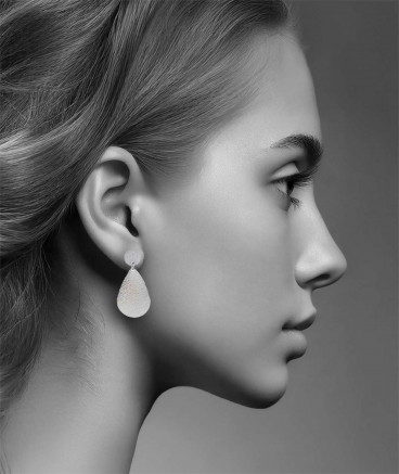 Boucles d'oreilles pendantes rhodiées