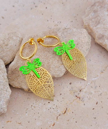Boucles oreilles clip vert fluo