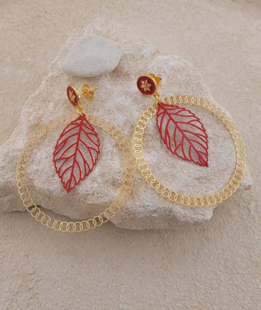 Boucles d'oreilles feuille rouge
