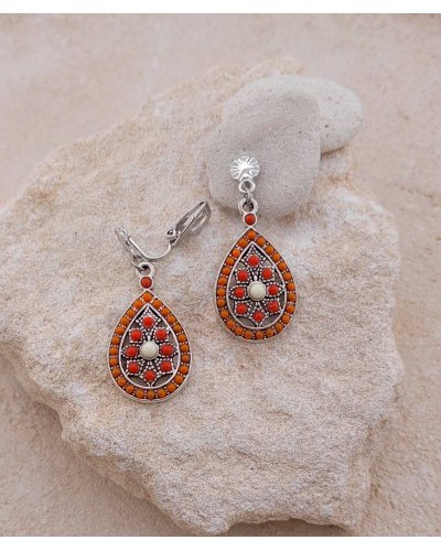 Boucles oreilles à clips pendantes orange Confort quotidien – Création Tara Pépita