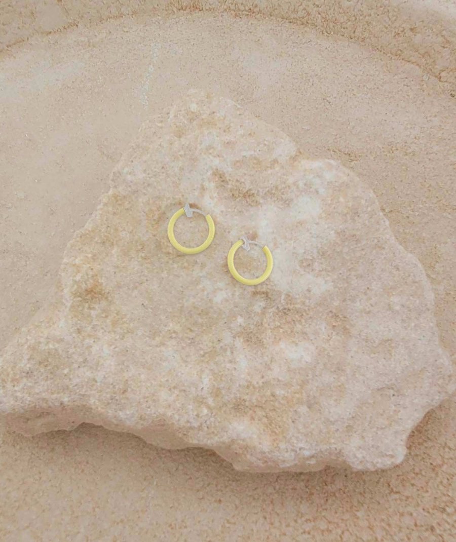 Créoles à clips non percées jaune 13 mm