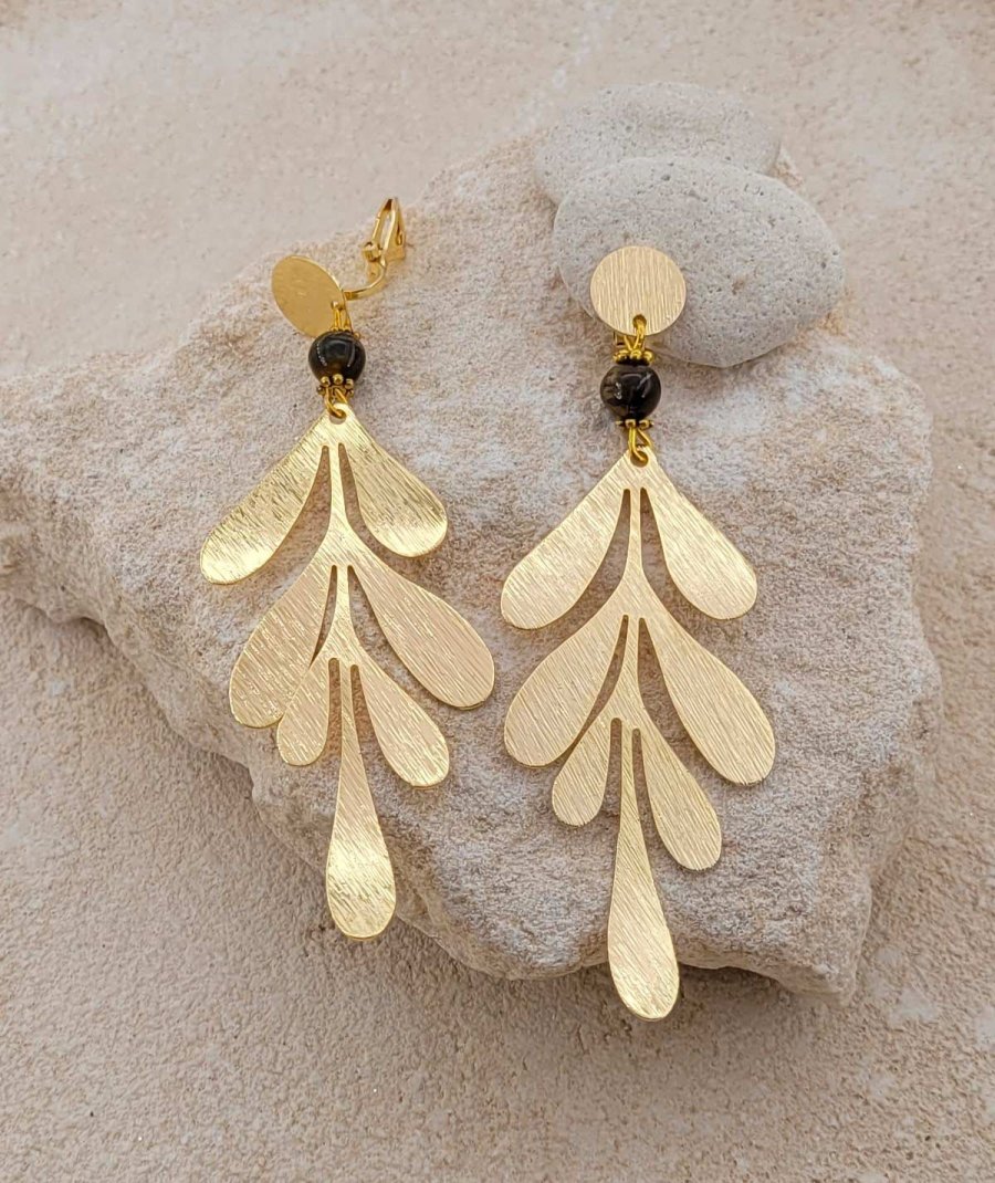 Boucles d'oreilles clips feuille dorée Ultra-confort, légères et féminines