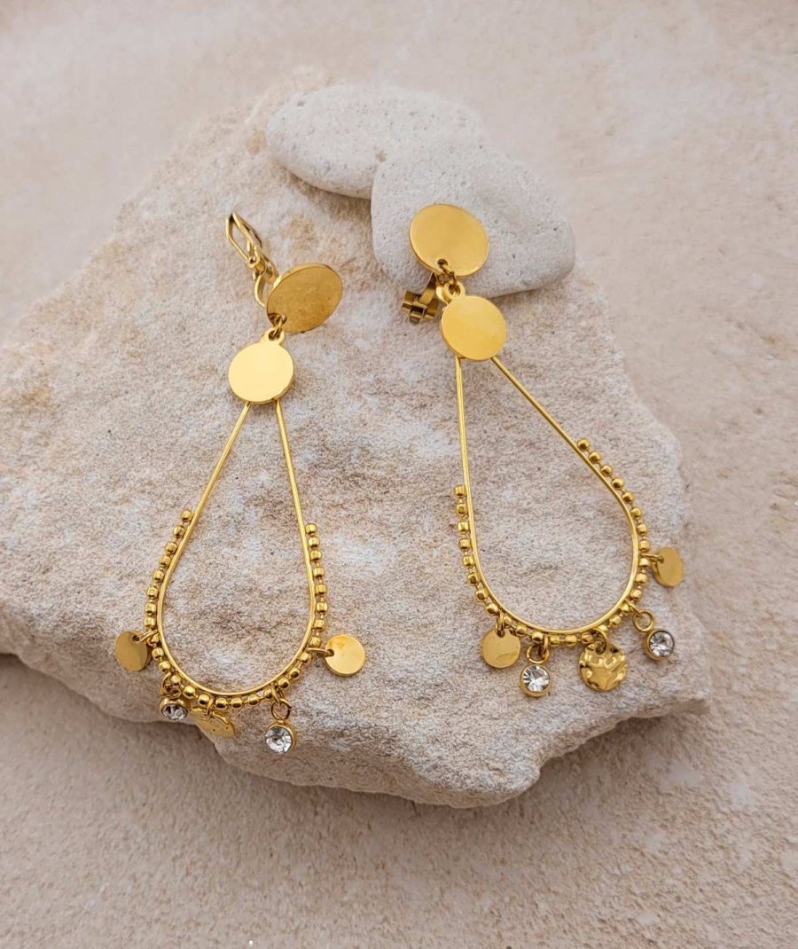 Boucles d'oreilles à clip en acier doré pendantes avec pampilles et zircon- Création Tara Pépita