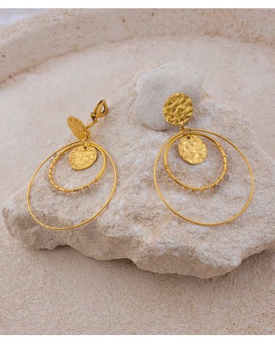 Boucles d'oreilles à clip tendance avec anneaux, pendentifs martelés et perles en cristal - L'ultra-confort par Tara Pépita