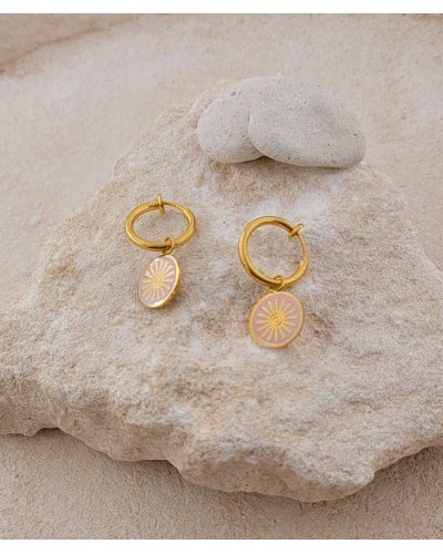 Boucles d'oreilles à clips charms rose sur créole pour oreilles non percées - Création Tara Pépita