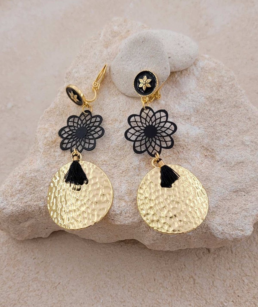 Boucles d'oreilles clip noires pendantes Ultra-confort – Création Tara Pépita