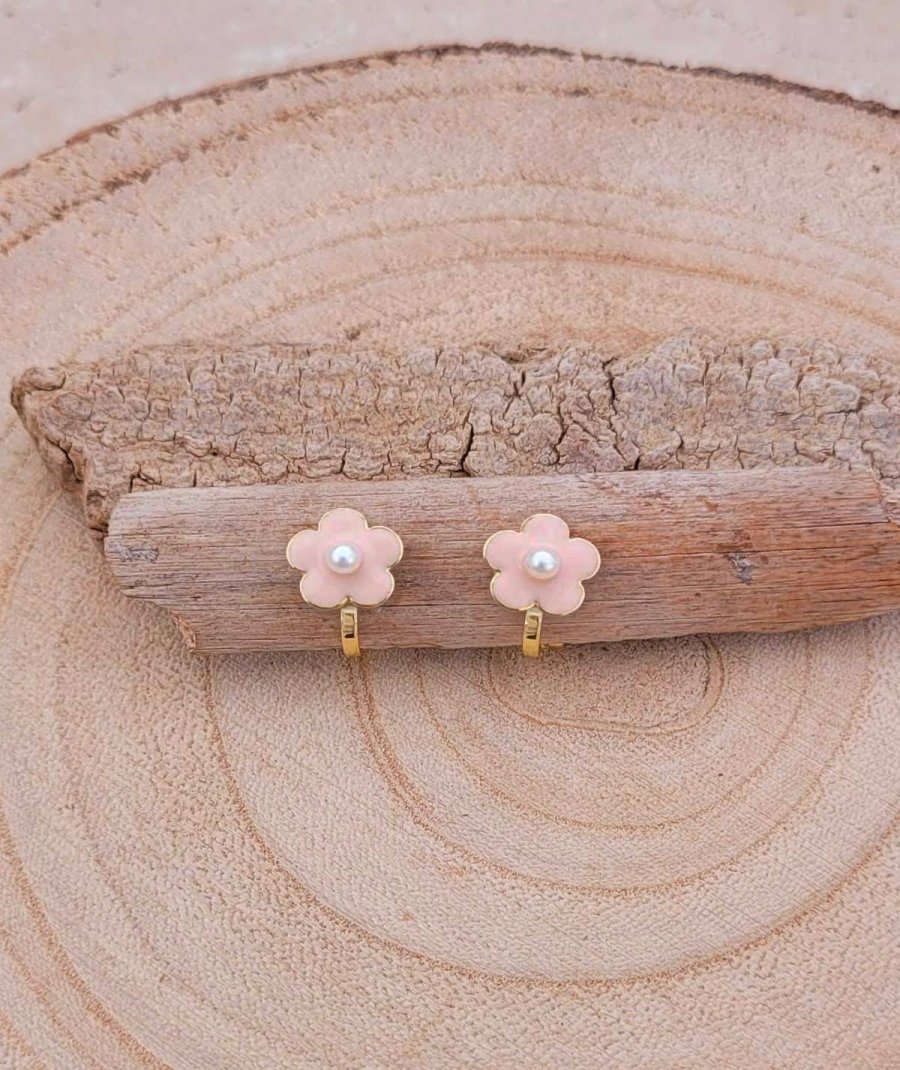 Adorables petites boucles d'oreilles à clip avec une fleur rose et petite perle  - Pépita by Tara Pépita