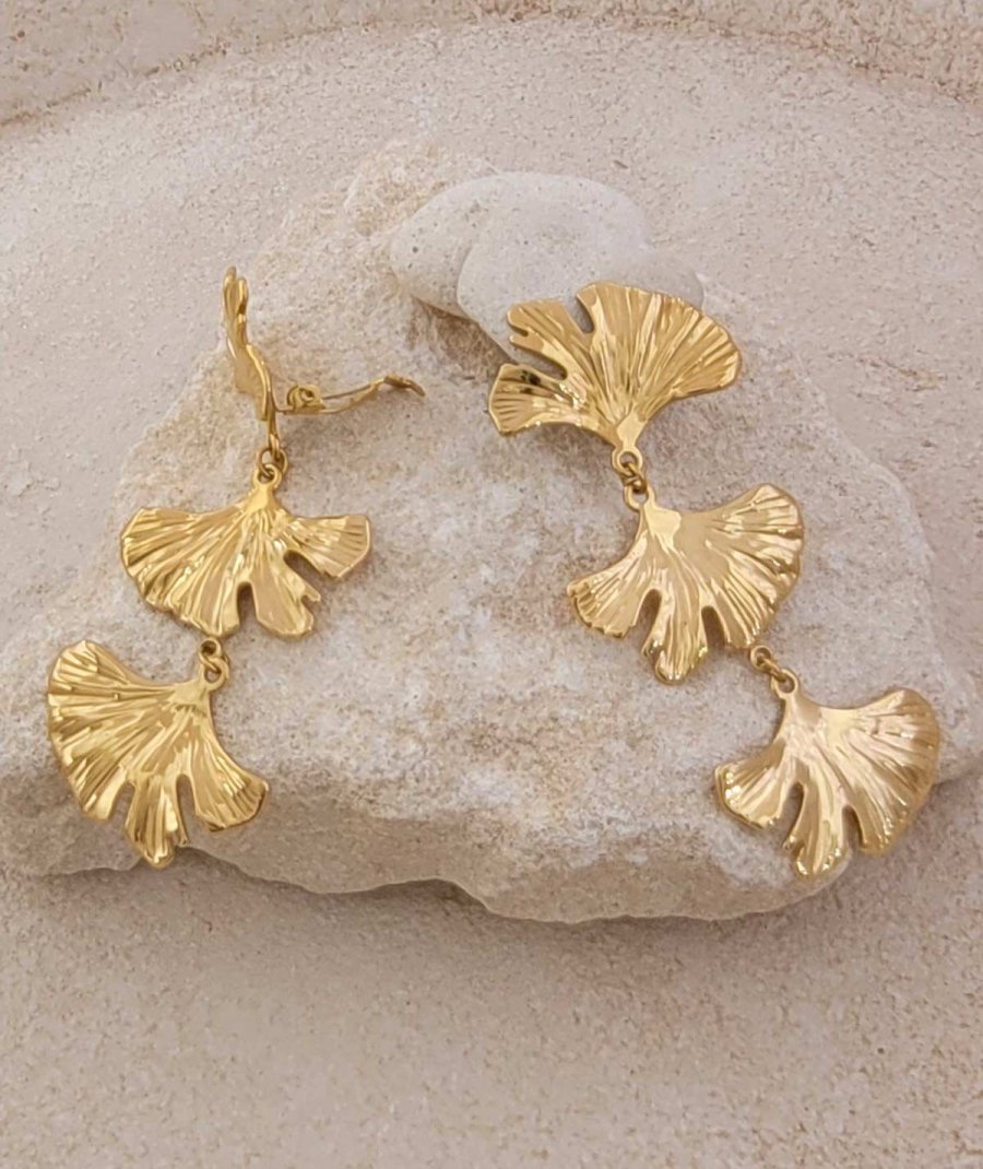Boucles d'oreilles à clip en acier doré ginkgo, pendantes